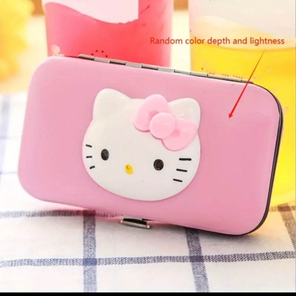Hello Kitty 7pcs Manicure Pedicure Set, Carbon Steel Travel Case - Picture 4 of 6